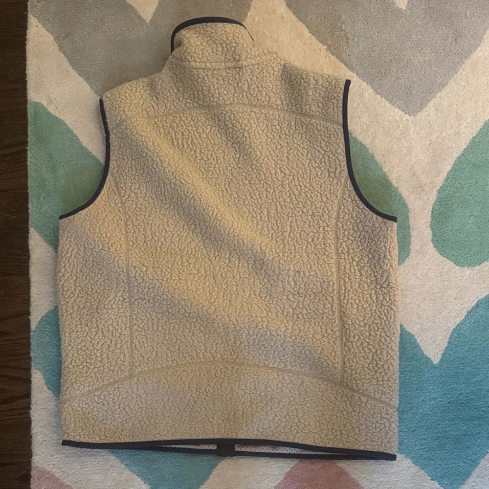 Patagonia Men's Retro Pile Fleece vest - Picture 4 of 4